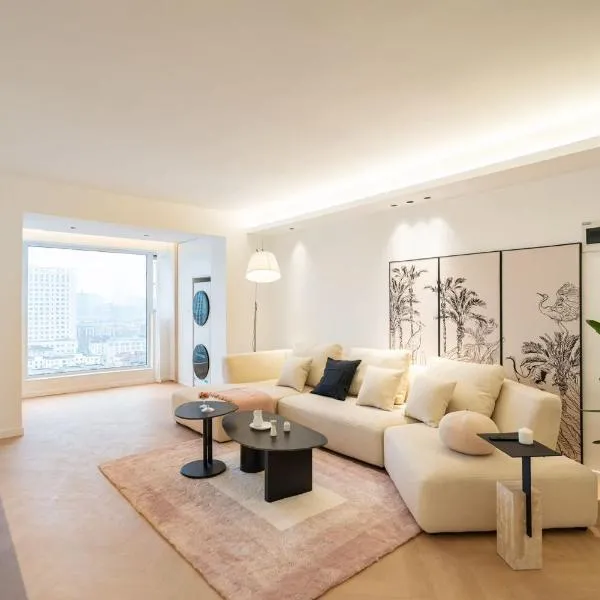 Urban hub Sun Apartment near the Xujiahui Road, hotell i Shanghai