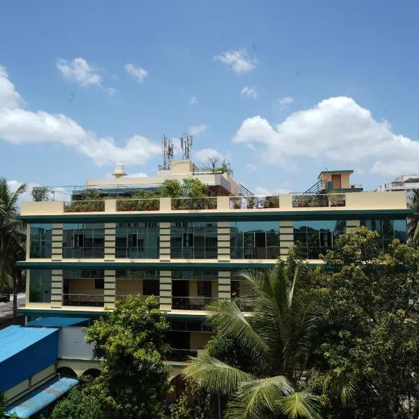 Open Hotel by Olive - Oceanic Vibes Hotel - RK Beach, hotel in Visakhapatnam