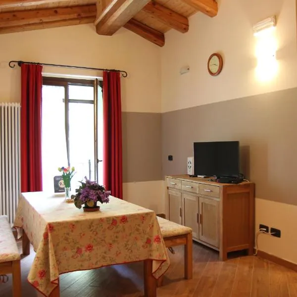 La Barmo Affittacamere, hotel v destinaci Pietraporzio