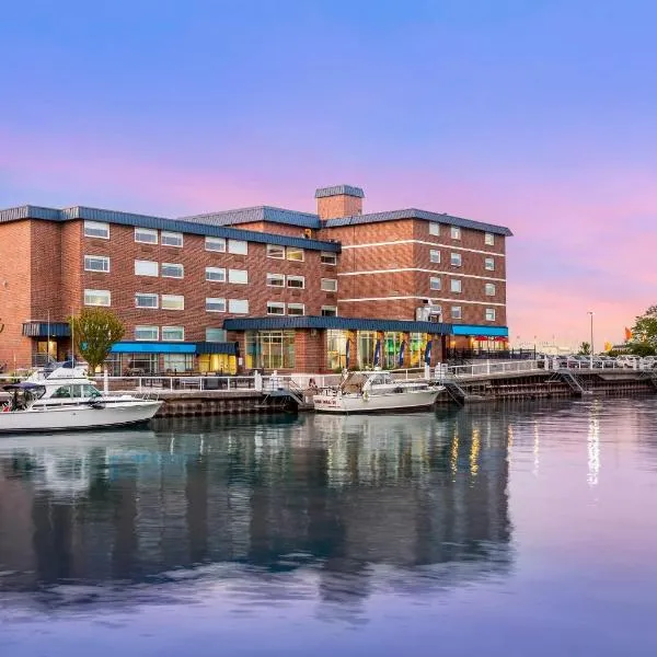 The Harborview on Lake Michigan, Ascend Hotel Collection, hotel in Port Washington