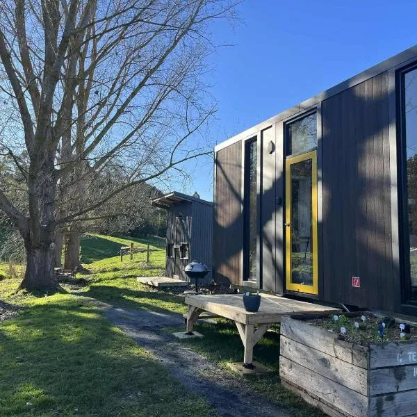 Brookbank by Tiny Away, hotell i Neerim South