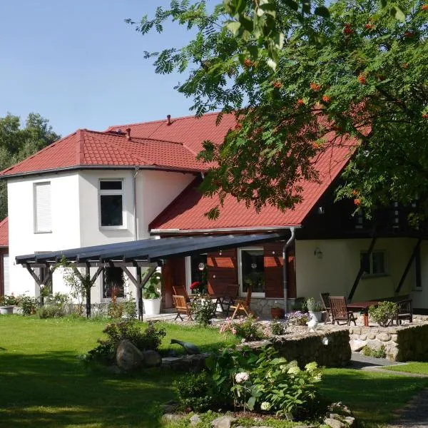 Dworek dla alergikow "U Szkota", hotel in Jelenia Góra