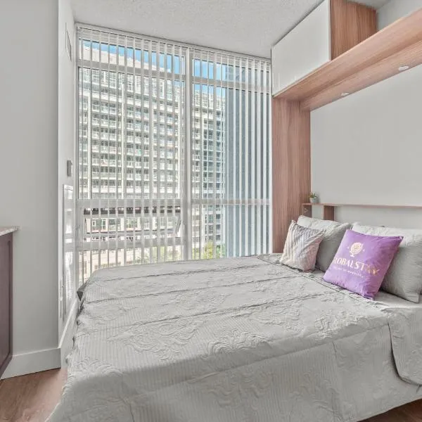 Charming Studio in Downtown Toronto, hotell i Toronto