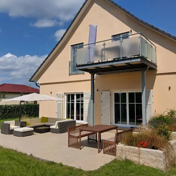 Ferienwohnung Röbel in Zirtow, hotel a Wesenberg