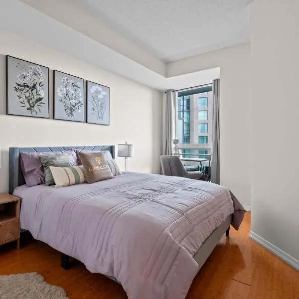 Superior 1Bedroom&DEN Condo with Balcony, Hotel in Toronto