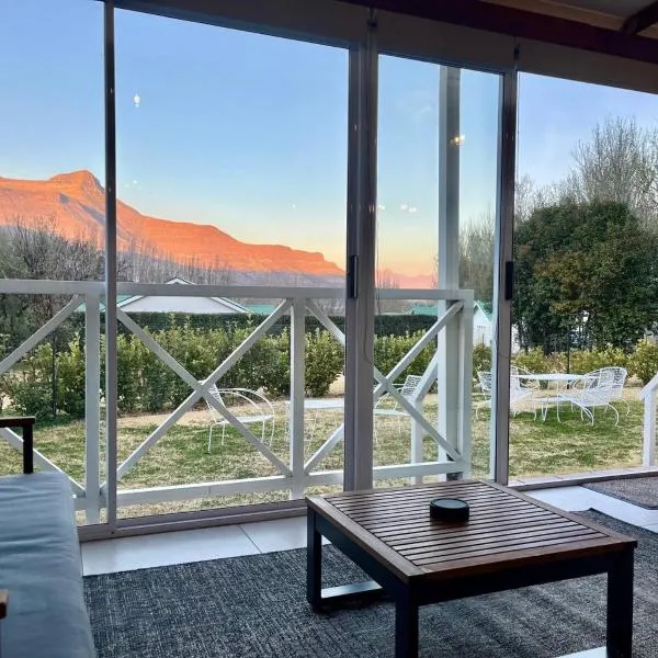 Panoramic @ Gino's, hotel in Clarens
