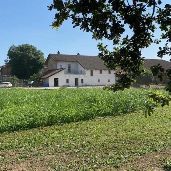 Agriturismo AgriTexS, hotel in Savigliano