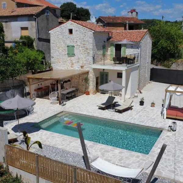 NEW 2024! Casa Vecchia、ヴィシュニャンのホテル