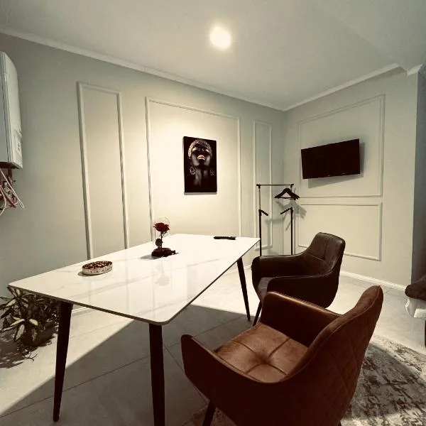 Gruia Garden Apartments, hótel í Cluj-Napoca