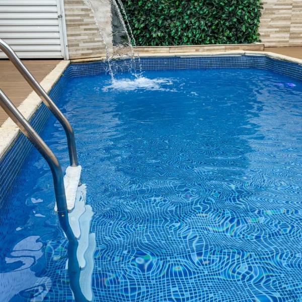 Casa na Praia, Piscina, Cascata, Churrasqueira, 2 Vaga carro, Redes de descanso