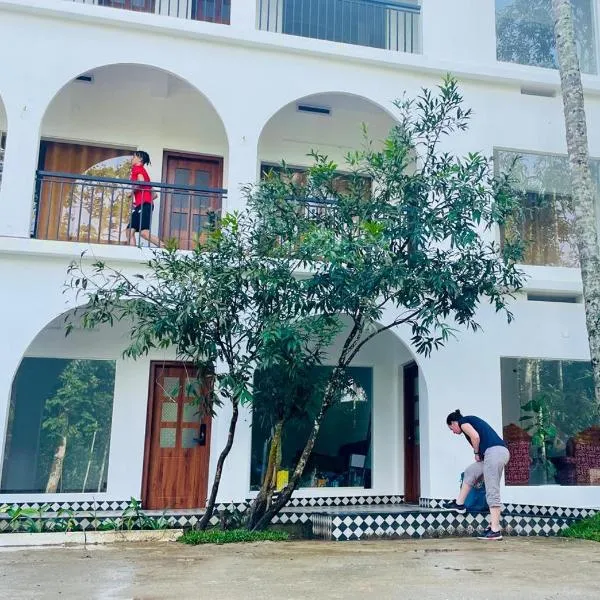 Elephant House The Royal Resorts & Villas, hotel in Sultan Bathery