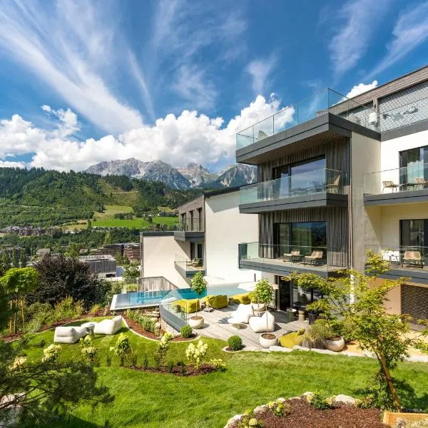 Boutique Aparthotel Chalets Coburg, hotel in Schladming