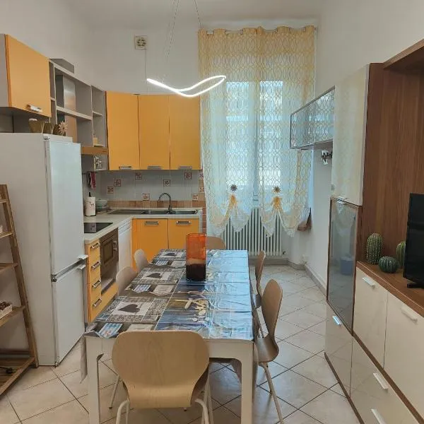 Appartamento in Pietrasanta, hotel in Pietrasanta