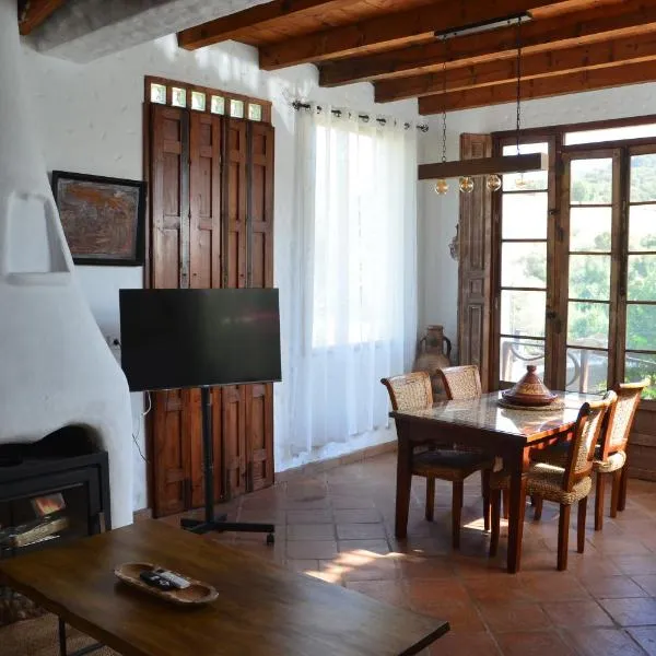 Casa en Cañón de las Buitreras, hotel v destinaci El Colmenar