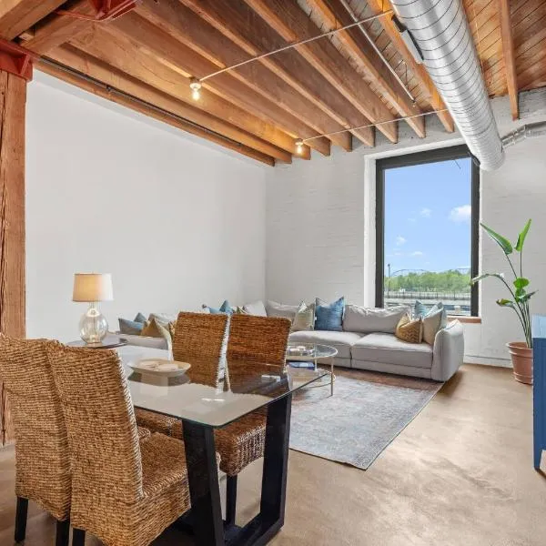 Brick & Bed, Riverfront Lofts, P 4J, hotel v destinácii Saint Louis