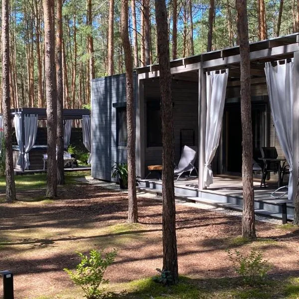 Las Biala's - Domki z sauną i jacuzzi w Puszczy Noteckiej - Tylko dla dorosłych, hotel in Biala