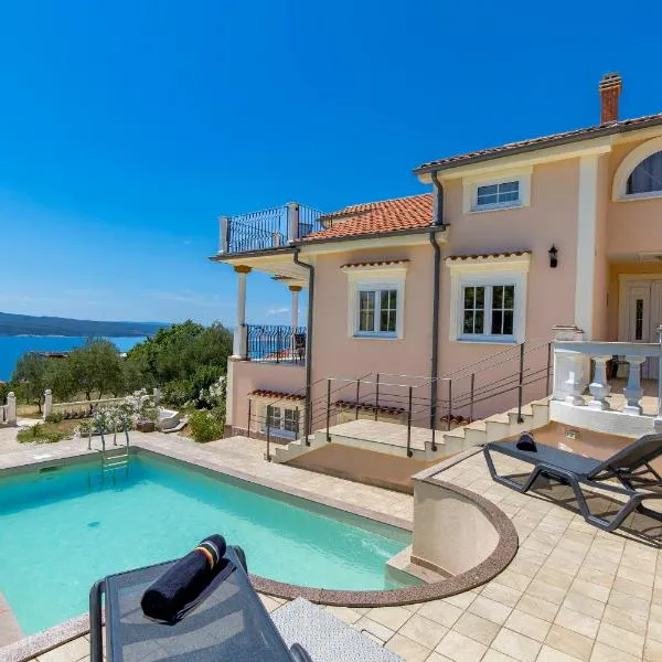 Villa Alex, hotel in Crikvenica