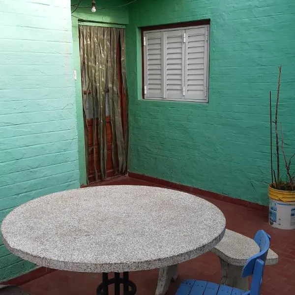 Sil-Cris-Mar, hotel en Carhué