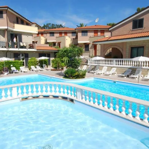 Il borgo blu, hotel in Tortoreto Lido