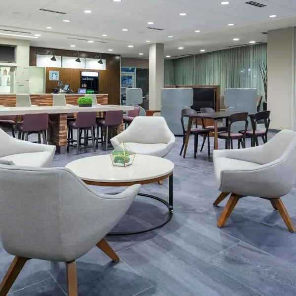 Courtyard by Marriott St. Louis West County, hôtel à Saint-Louis
