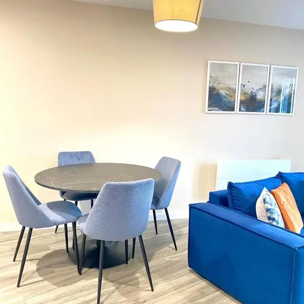 Urban Two Bed with Juliet Balcony and Free Secure Parking, ξενοδοχείο στο Μάντσεστερ