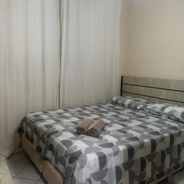 Apartamento Praia dos Ingleses 2 Quartos, Ar, Wi-Fi e Estacionamento - Foto 2