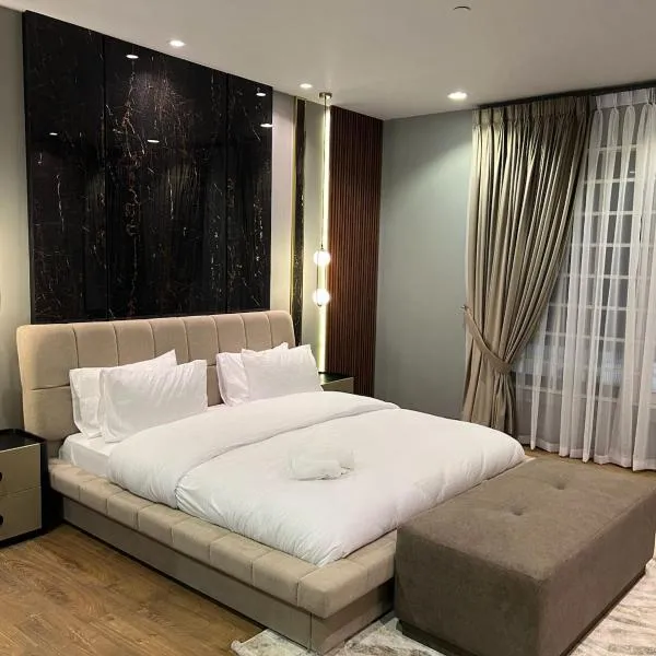 Elysium Tower Premium Serviced Apartments Facing Centaurus Mall Islamabad, hotel Iszlámábádban