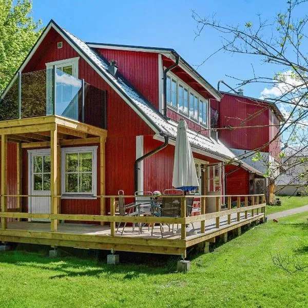 4 person holiday home in Hemse、Hemseのホテル