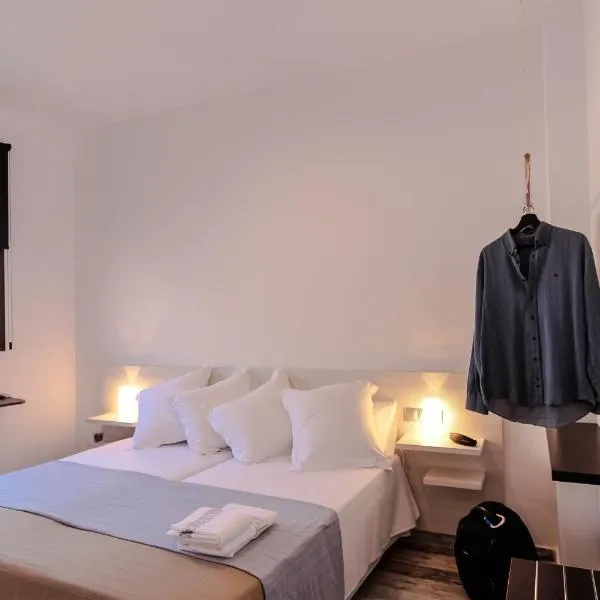 The 8 Rooms House, hotel en Tarifa