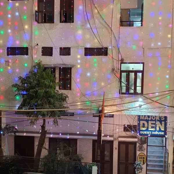 Hotel Majors Den, hotel a Nuova Delhi
