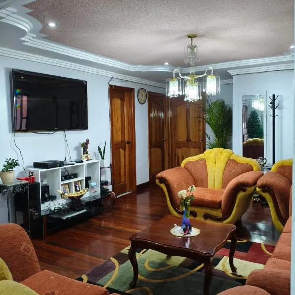 Apartamento espacioso y super cómodo Batan Shopping，位于昆卡的酒店