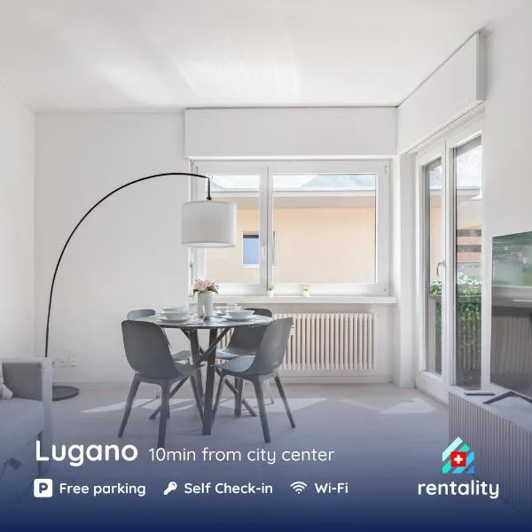 Penthouse with terrace & parking, hotel en Lugano