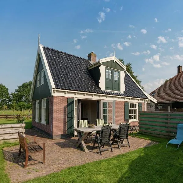 Holiday Home near Lutjestrand Beach, hotel sa Oosterklief