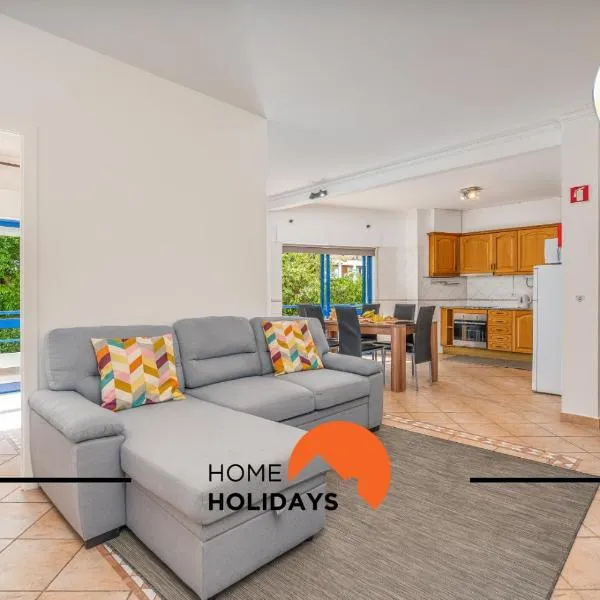 #290 Families Only - Choro Azul by Home Holidays, hotel in Vale de Pedras