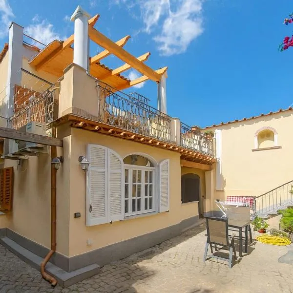 Domus Aenaria Ischia, Hotel in Ischia