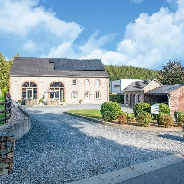 Liege Villa near Spa Circuit, hotell i Burnenville