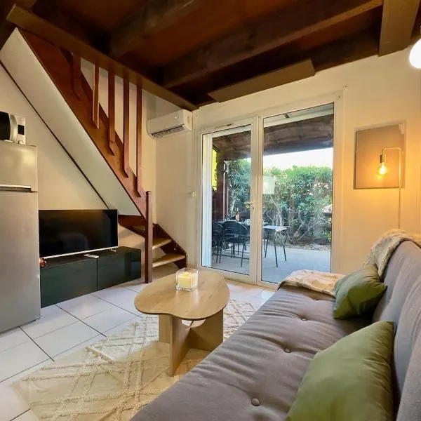 Le Grand Bleu - Comfy & Lumineux, hotel a Frontignan