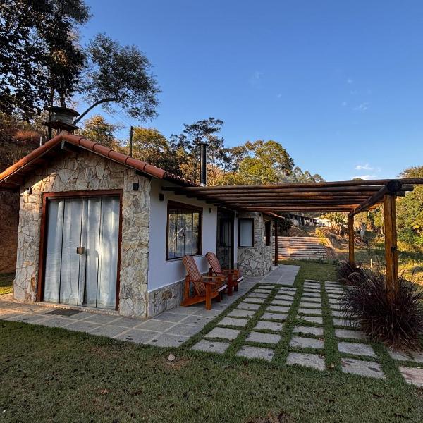 Casa di Pedra com linda vista para natureza - Miguel Pereira