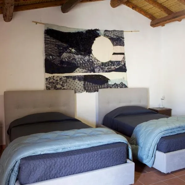 Rebeccu Arte e Ospitalità - Ostello, hotel in Rebeccu
