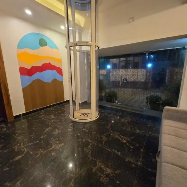 Clover Villa Hotels, hotel in Bhubaneshwar