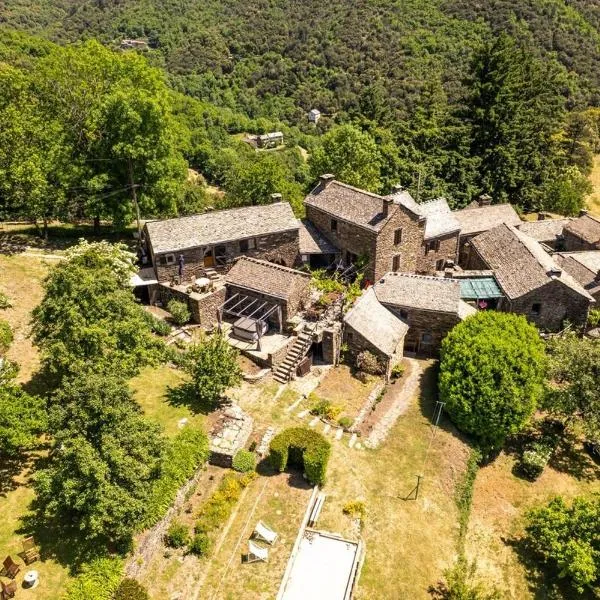 Les hôtes du châtaignier, hotel em Pénens