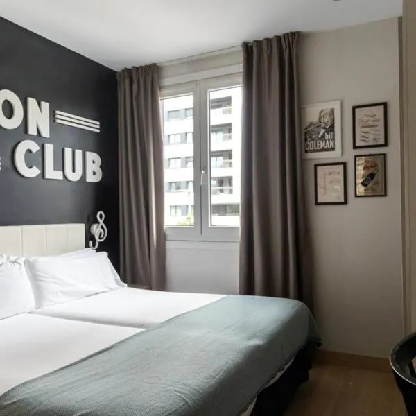 Colectia Hotel Urumea, hotel in Donostia-San Sebastián