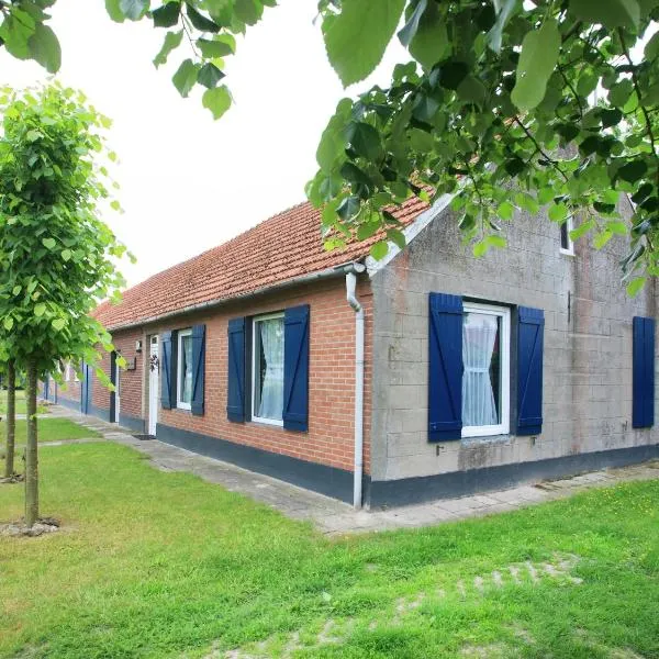 Farmhouse in Nederweert near Canal Trails, hotel di Ospel