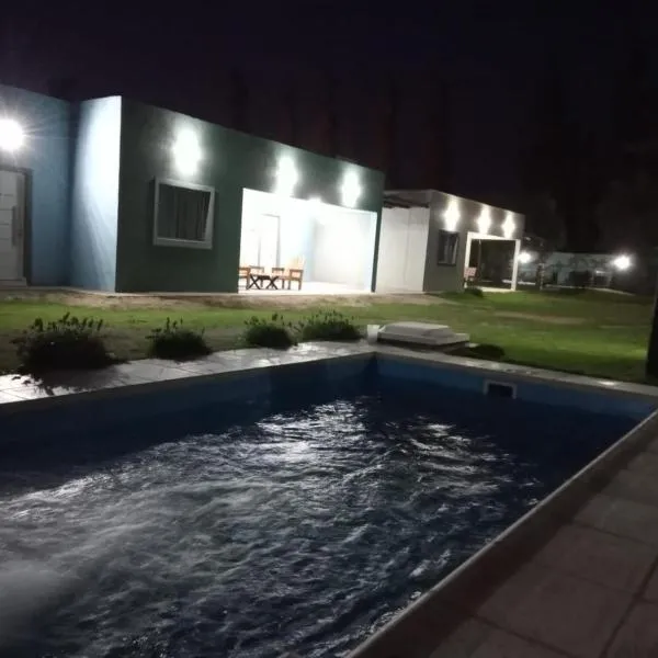 Cabañas Universo, hotel v destinaci San Rafael