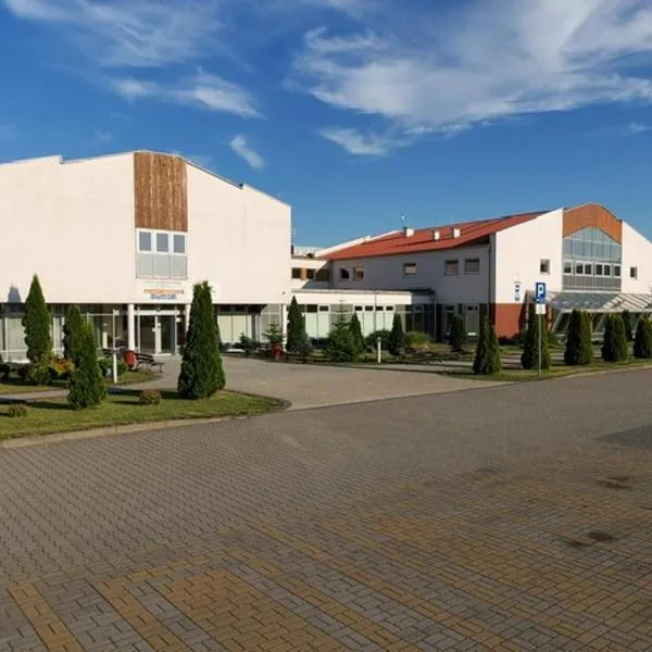 Gminny Ośrodek Sportu i Rekreacji w Zakrzowie, ξενοδοχείο σε Zakrzów