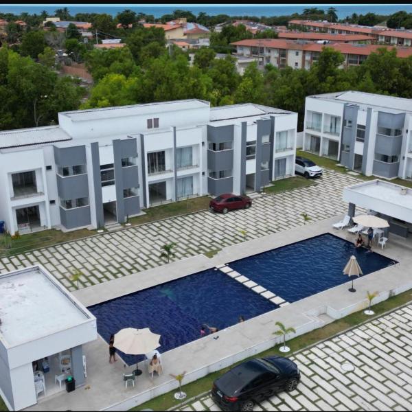 Apto completo com piscina a 500 metros da praia do Mutá