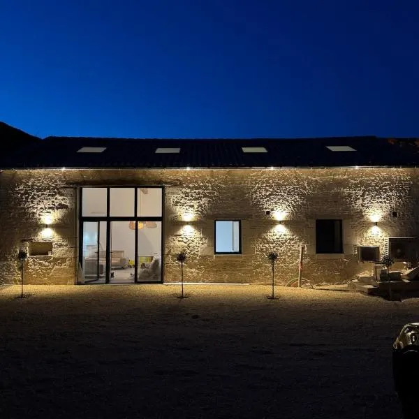 Il Clovio - Discreet luxury, close to Futuroscope, hotel em Jaunay-Clan