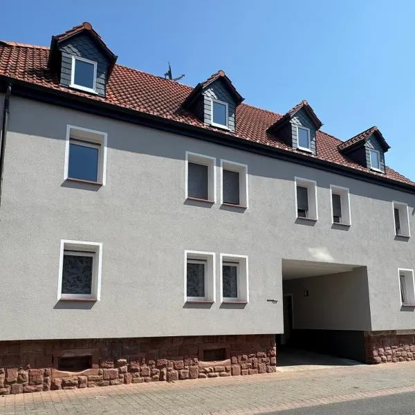 Ferienwohnung Wasser - Bude, hotel en Momlingen