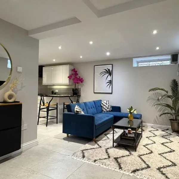 Central Bury Apartment with Private Entrance, ξενοδοχείο σε Μπέρι Σαίν Έντμουντς