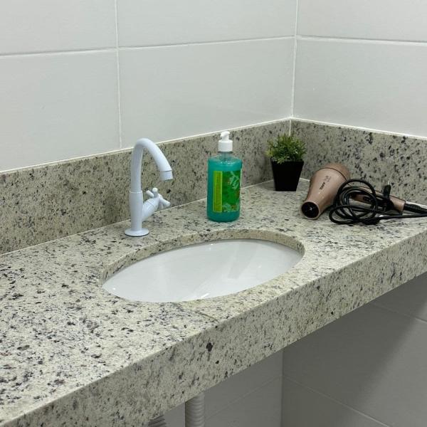 Casa para 5 pessoas - Perto de Tudo - Foto 3